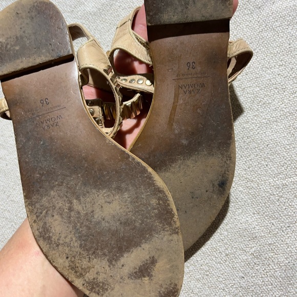 Zara Spring/Summer 2013 Strappy Gold Bar Leather Flat Boho Thong Sandals - Picture 5 of 9